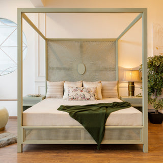 Falcon Bed